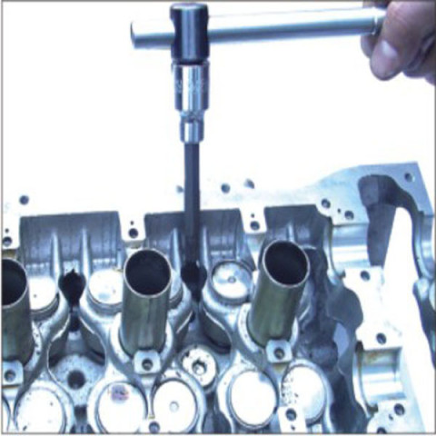 Головка с насадкой для разборки головки блока цилиндров 1/2" х M 10S VW, AUDI