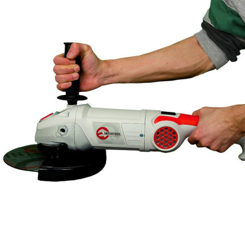 Шлифмашина угловая (болгарка) INTERTOOL DT-0290