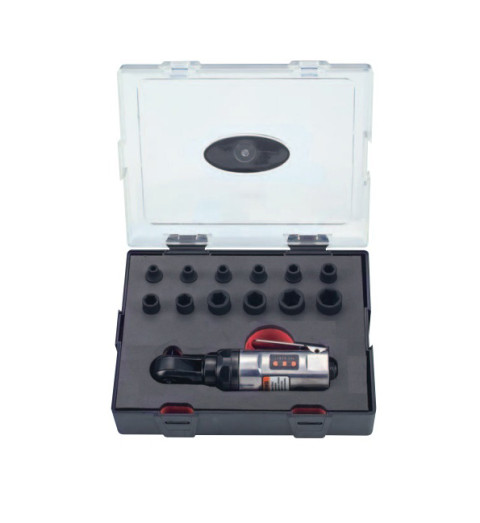 1/4" Пневмотрещотка с набором головок 6-гранных 13 пр. (код K2139)