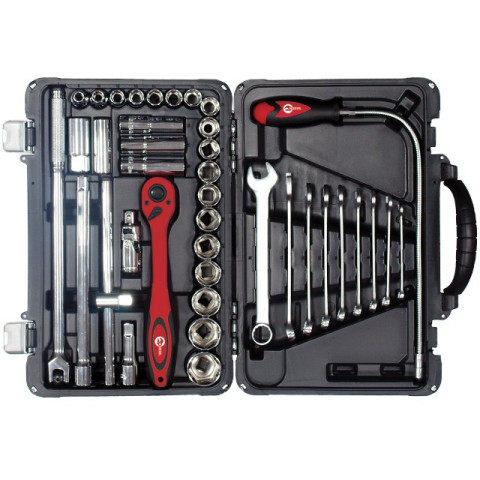 Профессиональный набор инструментов INTERTOOL ET-7039