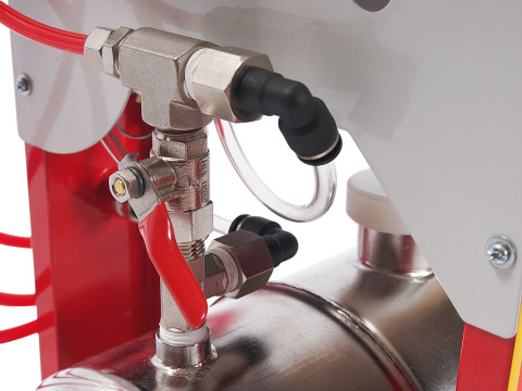 Установка для подачи смазки 2л.