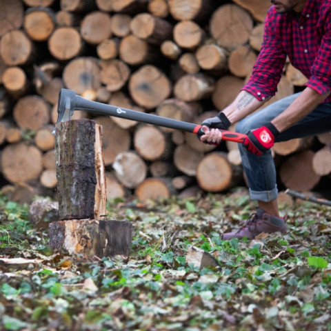 Колун 2200г ручка из фибергласса INTERTOOL HT-0275