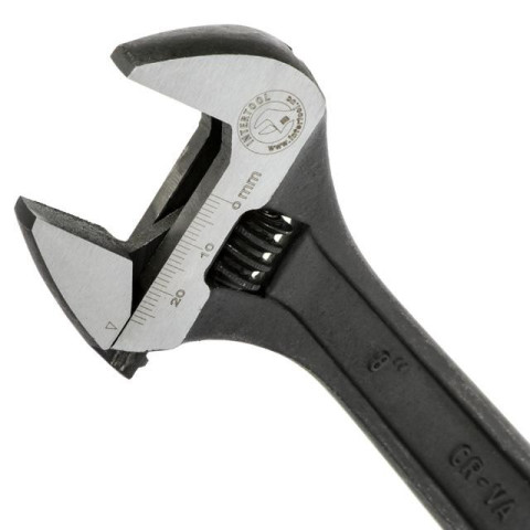 Ключ разводной 200мм, Cr-V, черный, фосфатированный, с полированной головкой INTERTOOL XT-0058