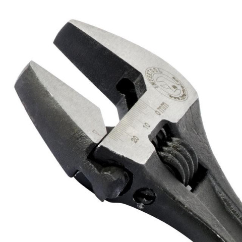 Ключ разводной 200мм, Cr-V, черный, фосфатированный, с полированной головкой INTERTOOL XT-0058