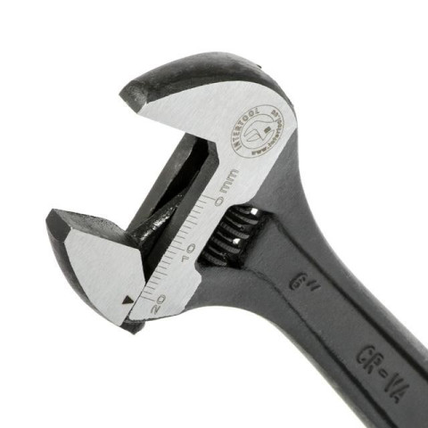 Ключ разводной 150мм, Cr-V, черный, фосфатированный, с полированной головкой INTERTOOL XT-0056