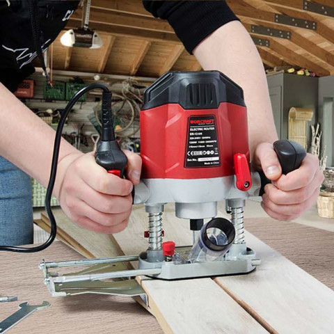 Фрезер электрический WORCRAFT ER12-6/8