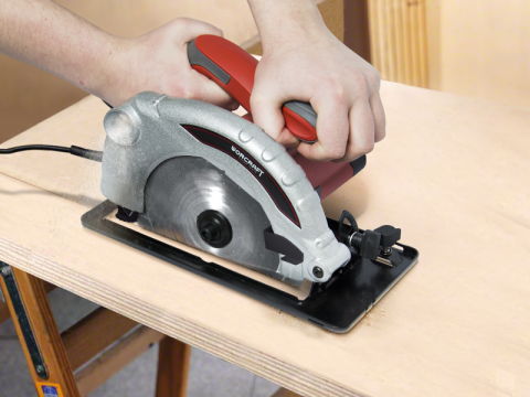 Циркулярная пила WORCRAFT CS13-185A