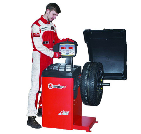 Балансировочный станок полуавтомат 220V BRIGHT CB66
