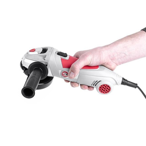 Шлифмашина угловая (болгарка) INTERTOOL DT-0268