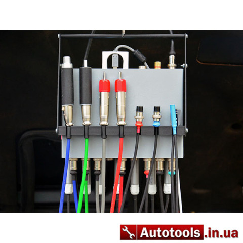 Подставка-держатель для USB Autoscope IV с размещенным полным комплектом автоскоп 4