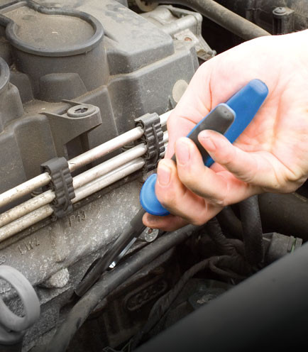 Клещи для коннектора свечи накаливания, в блистере ROCKFORCE RF-9G1001