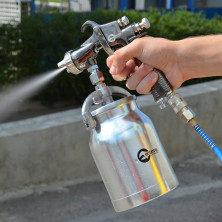 Краскопульт пневматический HP, форсунка 1.8мм, нижний металлический бачок 1000мл., 5бар INTERTOOL PT-0140