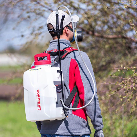Аккумуляторный опрыскиватель WORCRAFT CBS-S20LI