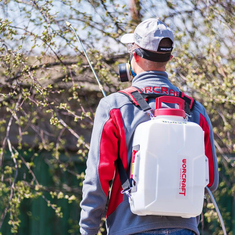 Аккумуляторный опрыскиватель WORCRAFT CBS-S20LI