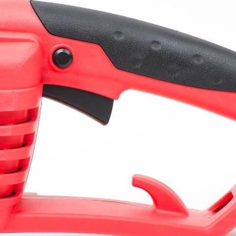 Пила цепная 2600 Вт, 840 м/мин, шина 405 мм, 230 В, прямой двигатель INTERTOOL DT-2205