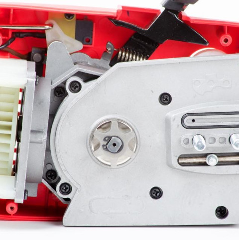 Пила цепная 2600 Вт, 840 м/мин, шина 405 мм, 230 В, прямой двигатель INTERTOOL DT-2205