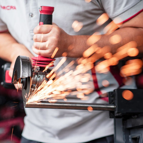 Аккумуляторная шлифмашина угловая WORCRAFT CAG-S20Li-125