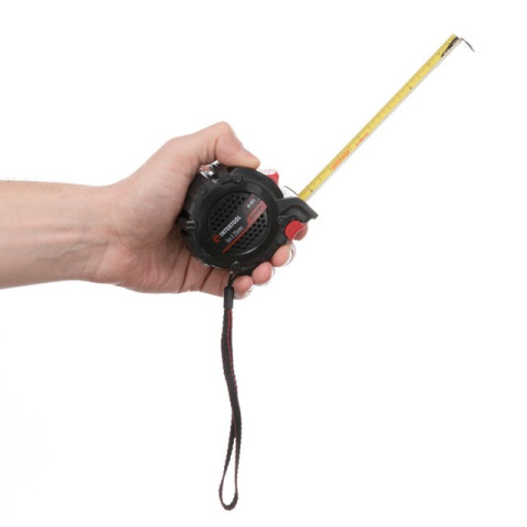 Рулетка с металлическим полотном покрытым нейлоном и магнитами на зацепе 5м*25мм STORM INTERTOOL MT-0826