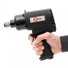 Гайковерт пневматический INTERTOOL PT-1105