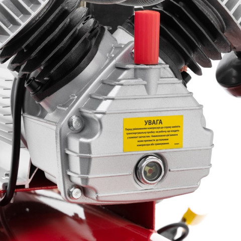 Компрессор 100 л, 3 кВт, 220 В, 8 атм, 420 л/мин, 2 цилиндра INTERTOOL PT-0008