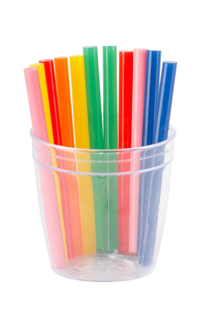 Комплект цветных клеевых стержней 7.4мм*100мм, 12шт INTERTOOL RT-1031