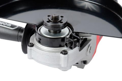 Шлифмашина угловая WORCRAFT AG24-230A