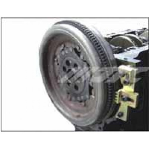 Фиксатор маховика универсальный