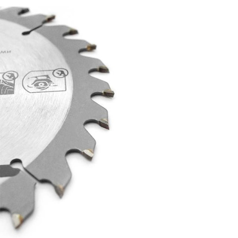 Диск пильный по дереву с твердосплавными напайками INTERTOOL CT-3015