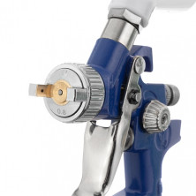 Набор из 3-х краскопультов HVLP, 0,8мм, 1,3мм, 1,7мм, регулятор давления, два пластиковых и один металлический бачок INTERTOOL PT-1505