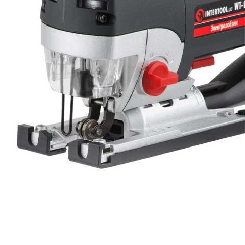 Электролобзик 900 Вт, 1000-3000 ход/мин,бесключевой патрон, макс.гл.распила 120мм, алюминиевая платформа, led-подсветка INTERTOOL WT-0491