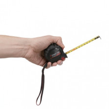 Рулетка с металлическим полотном покрытым нейлоном и магнитами на зацепе 3м*16мм STORM INTERTOOL MT-0823