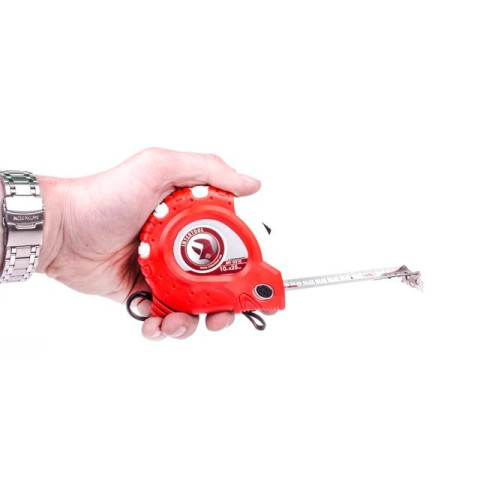 Рулетка с фиксатором 10м "Супер Магнит" INTERTOOL MT-0310