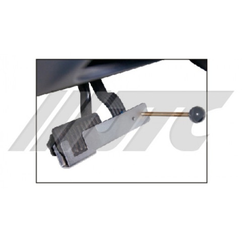 Фиксатор педали газа