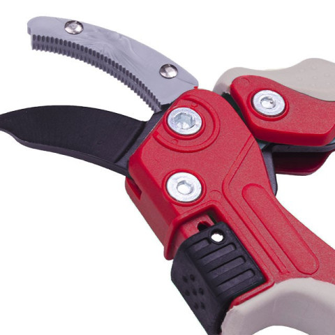 Секатор садовый, с зубчатым лезвием Cr-Mo INTERTOOL FT-1010