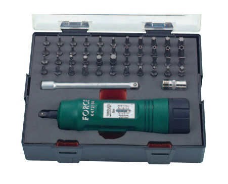 Отвертка динамометрическая в наборе 47 пр. (код K64706)