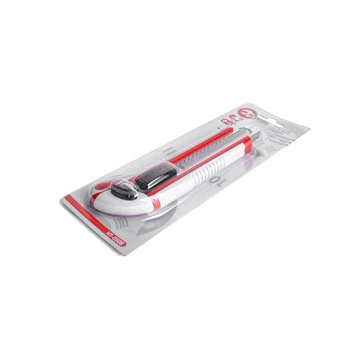 Нож с тремя отломными лезвиями INTERTOOL HT-0508