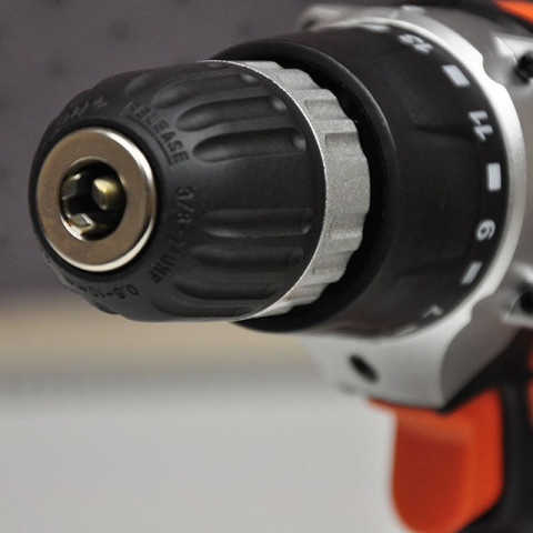 Шуруповерт аккумуляторный INTERTOOL WT-0318