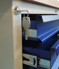 Верстак металлический ВТ 41 2М2С/Пу/МСБ Ч