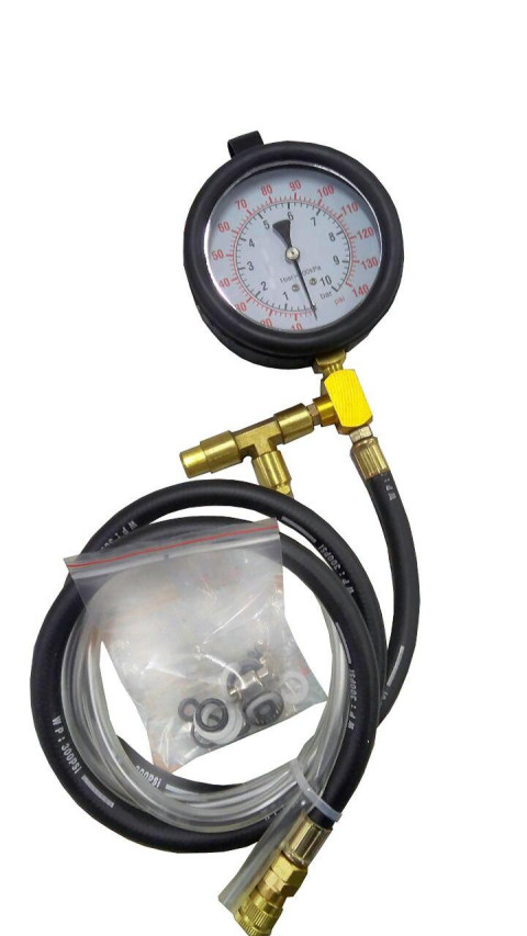 Тестер давления топлива в наборе с адаптерами 46 предметов (0-10 bar) в кейсе. ROCKFORCE RF-946G1