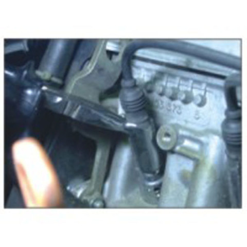 Щипцы для снятия высоковольтных проводов свечей зажигания 220мм