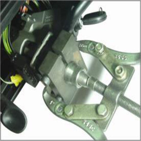 Приспособление для демонтажа рулевой колонки  VW, AUDI