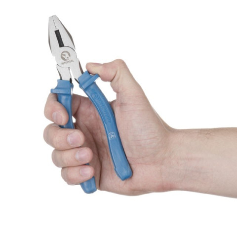 Плоскогубцы 180мм INTERTOOL HT-0102