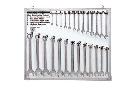 Набор ключей рожково-накидных на стенде 26 пр. (6-32 мм) (код 5261)