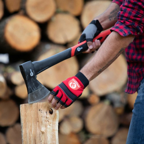 Топор 1000г ручка из фибергласса INTERTOOL HT-0263