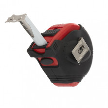 Рулетка с металлическим полотном 8м INTERTOOL MT-0108