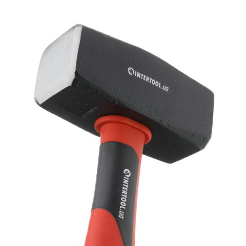 Кувалда 2000г ручка из фибергласса INTERTOOL HT-0242